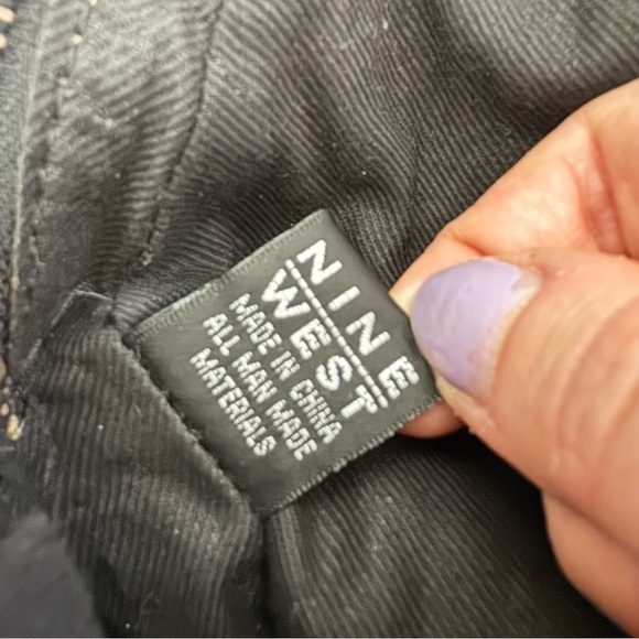 Y2K Vintage Nine West Faux Leather Round Handbag - Picture 6 of 7